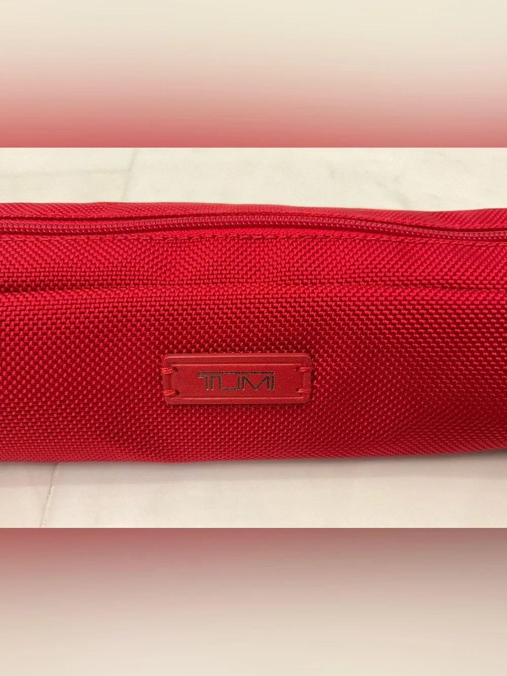 NEW - TUMI Zippered Ballistic Nylon Pencil Case - Cord Pouch - CHERRY RED